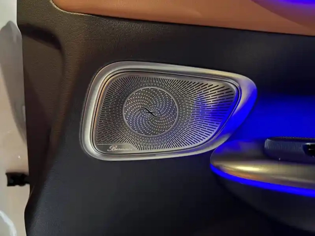 Mercedes Glc coupe 300 e hybrid eq 4matic — photo 5