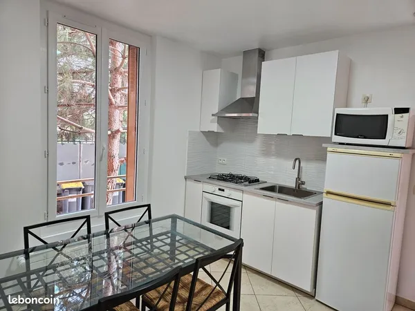 2 pièces meublé Nanterre ville