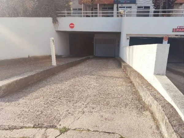Location parking