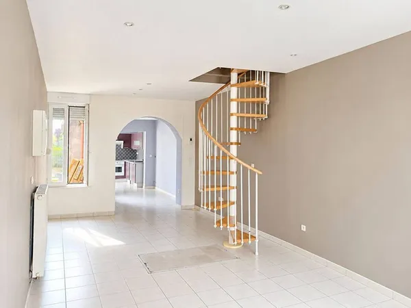 Maison 3 pièces 90 m²