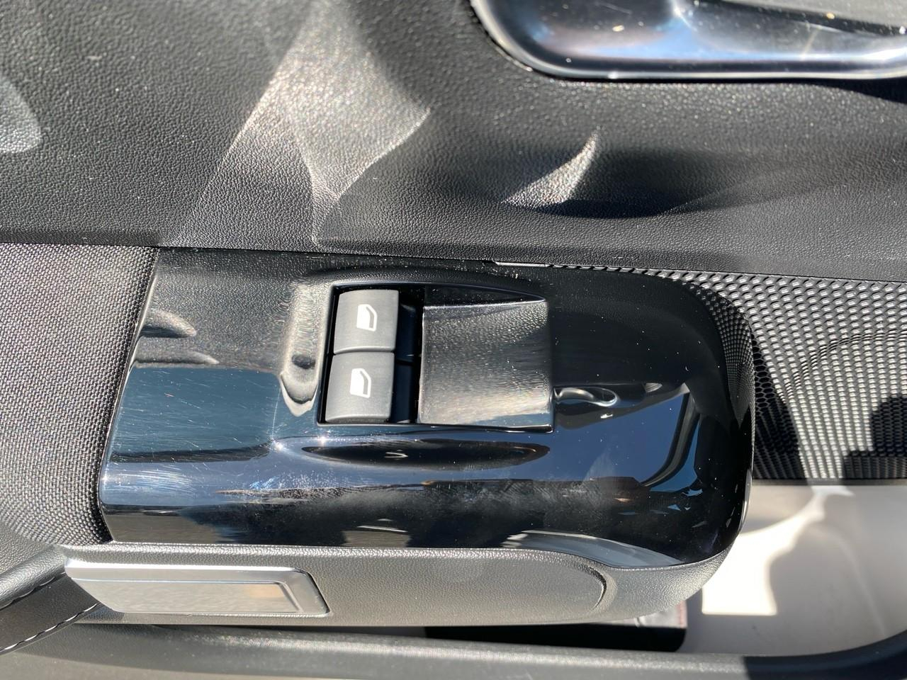 Citroën C3 1.2 puretech 110ch s&s max boite automatique — photo 13