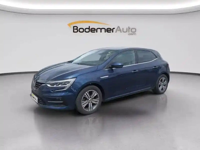 Renault Megane mégane iv berline blue dci 115