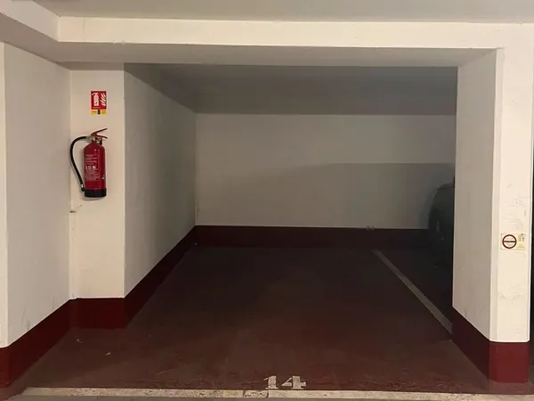 Place de parking à louer - Paris 15e