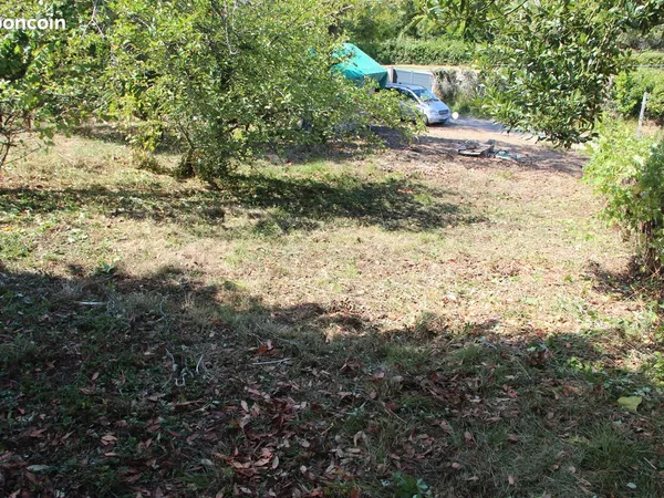 Terrain à vendre