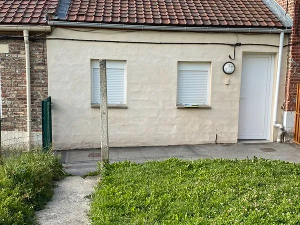 Studio à louer Avesnes les Aubert