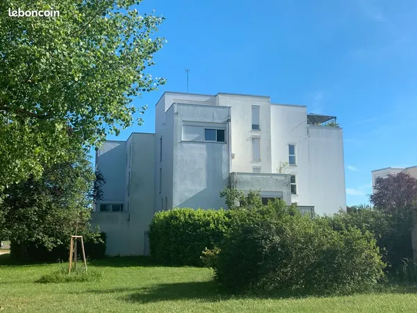 Appartement T1 bis avec terrasse