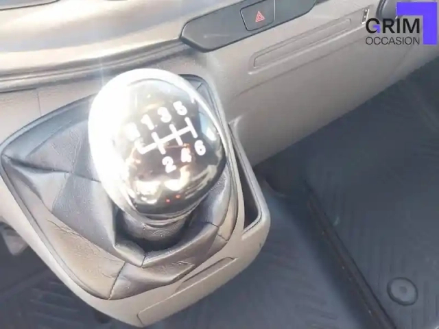 Ford Transit custom fourgon 300 l2h1 2.0 ecoblue 130 — photo 10