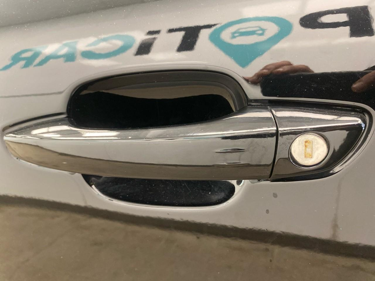 Citroën C5 Aircross bluehdi 130 eat8 max — photo 31
