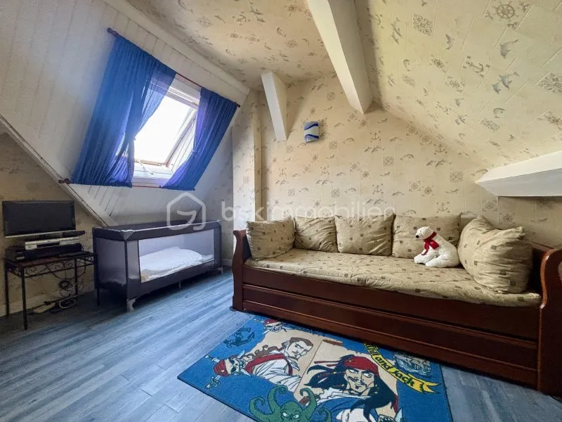 Photo 8
