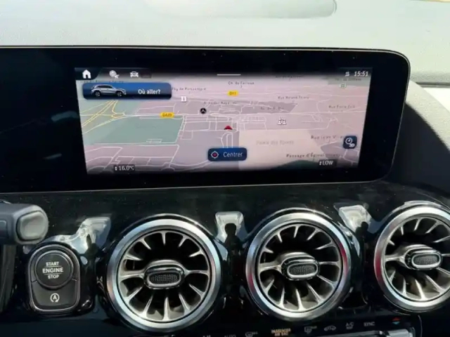 Mercedes Gla 200 d amg line — photo 18