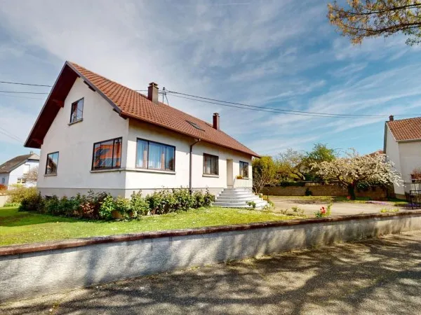 Maison familiale à rénover avec grand terrain - Wittenheim