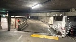 Garage/Parking