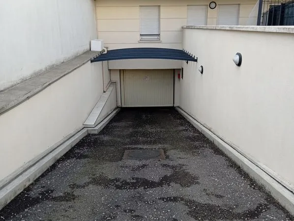 Location parking sous sol