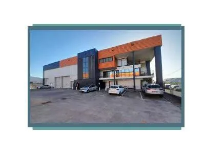 Local commercial LOT 204 RDC BAT2 de l'immeuble NOBEL