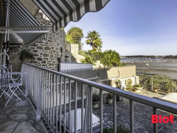 A Vendre en Exclusivité Blot Dinan - Appartement Vue Mer 25m2 - Dinard