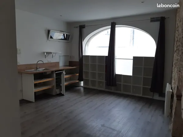 STUDIO RDC centre ville La Rochelle