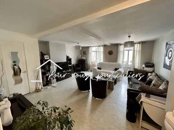 Bien immobilier de rendement Vente Féchain 9p 252m² 130000€
