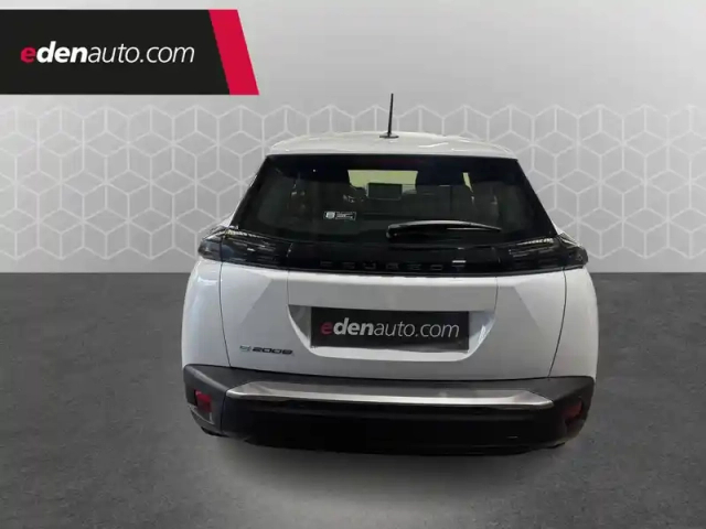 Peugeot 2008 electrique 50 kwh 136 ch — photo 72