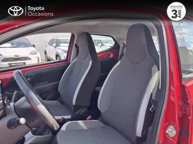 Toyota Aygo 1.0 vvt-i 72ch x-play 5p my20 — photo 11