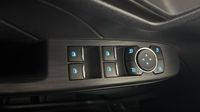 Ford Kuga 2.5 Duratec 190ch FHEV E85 Vignale BVA — photo 28