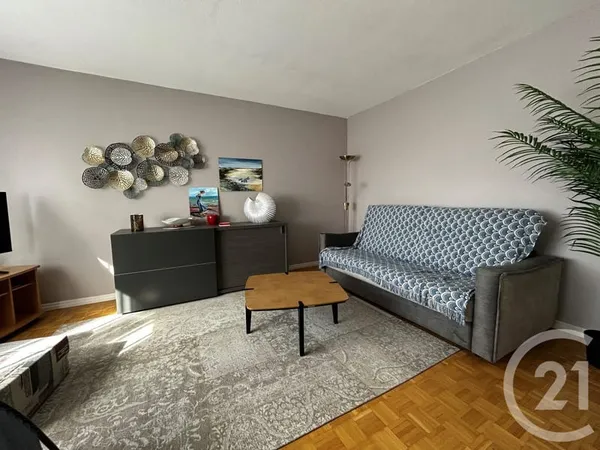 Appartement 4 pièces 80 m²