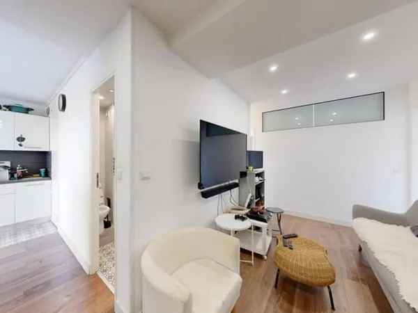 Colocation / tout inclus / 5 pièces / 4 chambres / 75 m²