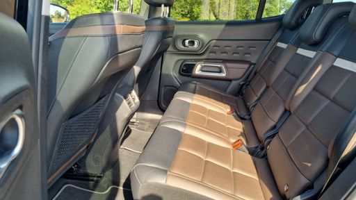 Citroen C5 Aircross 1.5 BlueHDi 130 EAT8 - Shine Pack – 2019 – 117051 km – Diesel – Boîte Automatique — photo 40