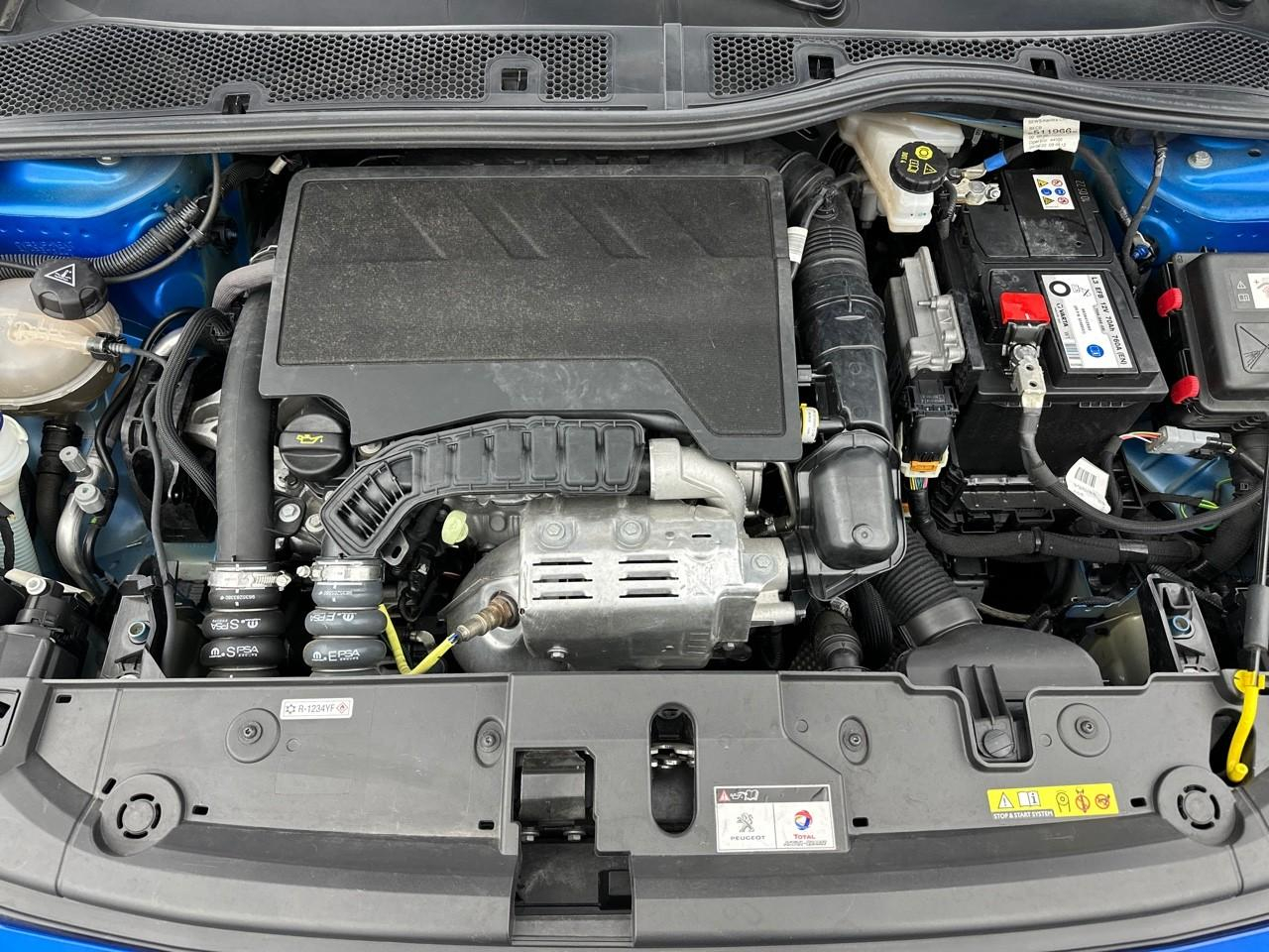 Peugeot 208 puretech 100 s&s bvm6 allure — photo 13