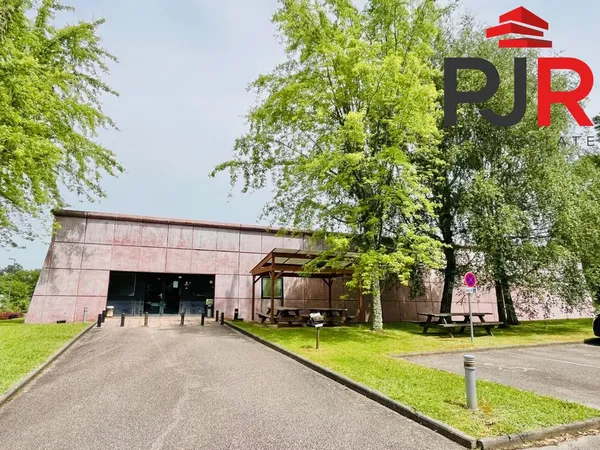 Bureaux 1721 m²