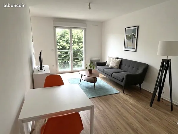 ★ CENTRE-VILLE ★ T1bis meublé 35m2 avec parking