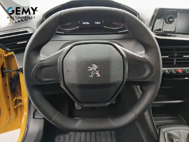 Peugeot 208 puretech 75 s&amp;s bvm5 — photo 13