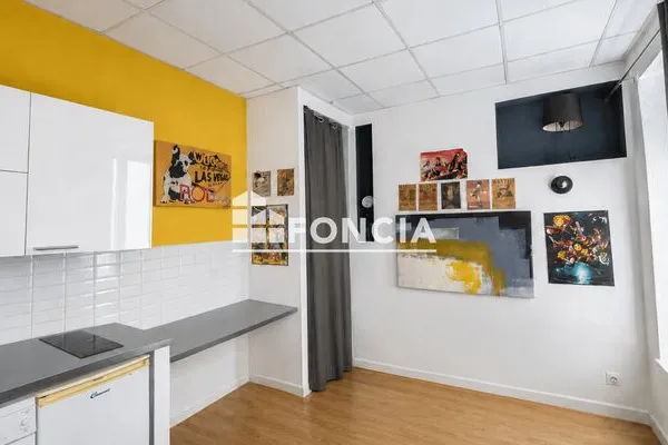 Studio 1 pièce 17 m²