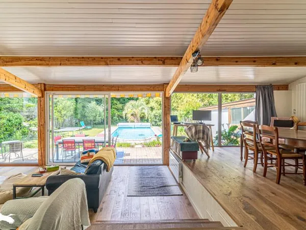 Maison 6 pièces 157 m²