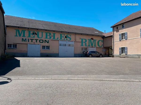 Ensemble immobilier atypique
