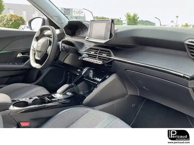 Peugeot 2008 puretech 130 s&amp;s eat8 — photo 57