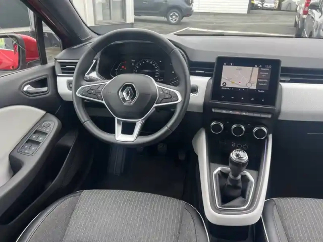 Renault Clio tce 90 — photo 25