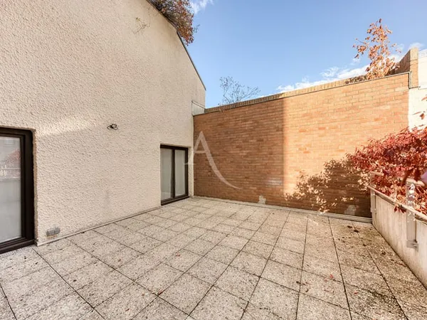 Appartement Champs Sur Marne 4 pièce(s) 83 m2