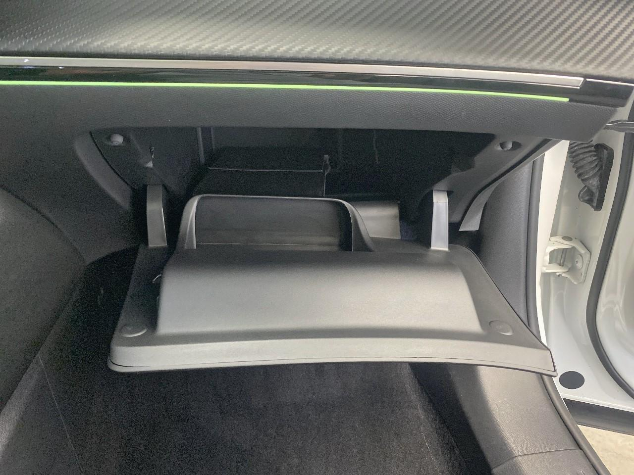 Peugeot 2008 puretech 130 s&s eat8 gt — photo 28