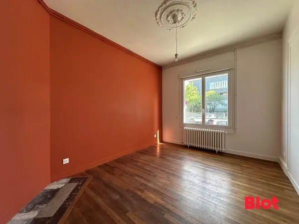 A VENDRE CHEZ BLOT IMMOBILIER - Rennes Fac de droit - Appartement T4 - 3 chambres - 73.31 m²