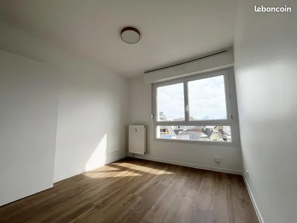 Studio 1 pièce 15 m²