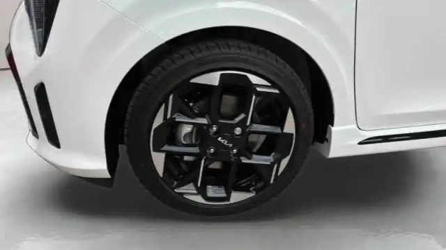 Kia Picanto 1.0 gdi 68 ch bvma5 — photo 11