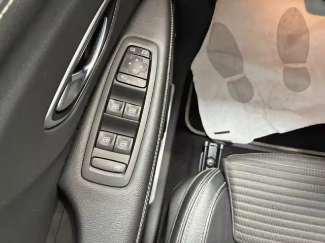 Renault Scenic 1.6 dci 160ch energy intens edc — photo 6