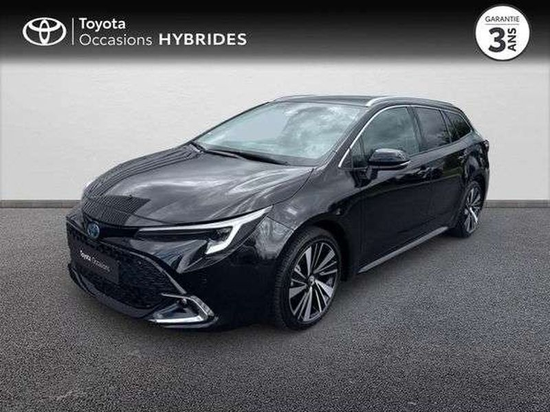 Toyota COROLLA Toyota Corolla Touring Sports 1.8 140ch Design — photo 1