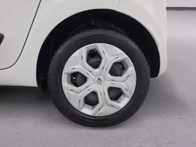 Renault Twingo iii e-tech — photo 219