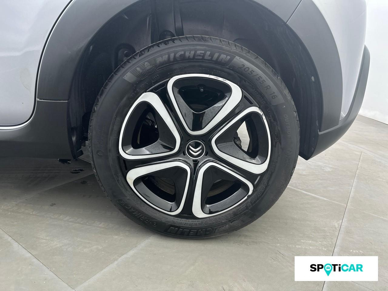 Citroën C3 1.2 puretech 110ch s&s shine 120-123g — photo 11