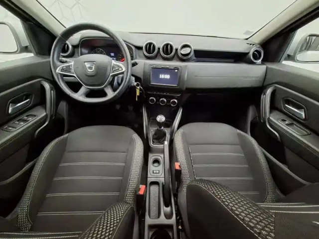 Dacia Duster blue dci 115 4x2 — photo 25