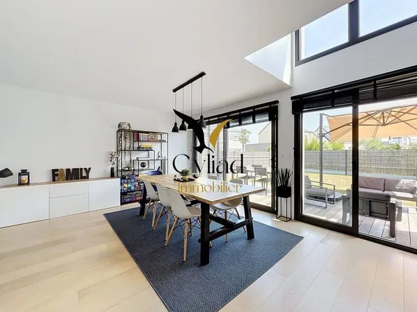 Maison 5 pièces 127 m²