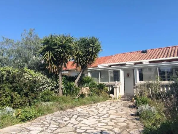 Maison 3 pièces 103 m²