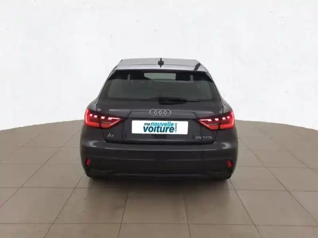 Audi A1 sportback 25 tfsi 95 ch s tronic 7 — photo 5