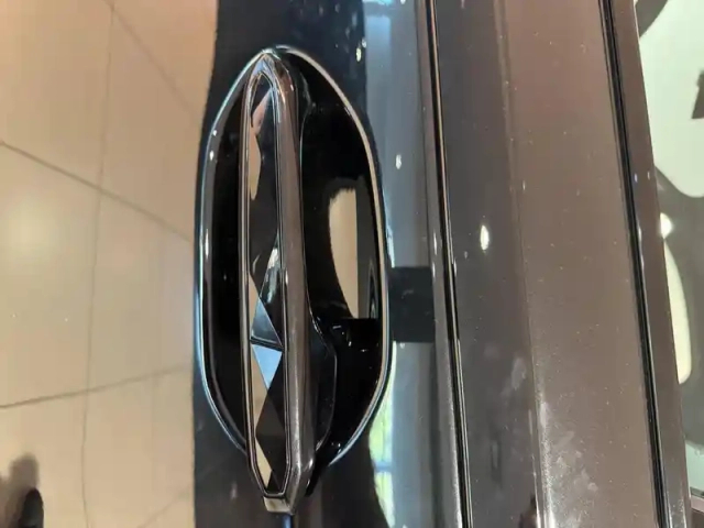 Bmw Xm 50e 3.0 476ch — photo 3